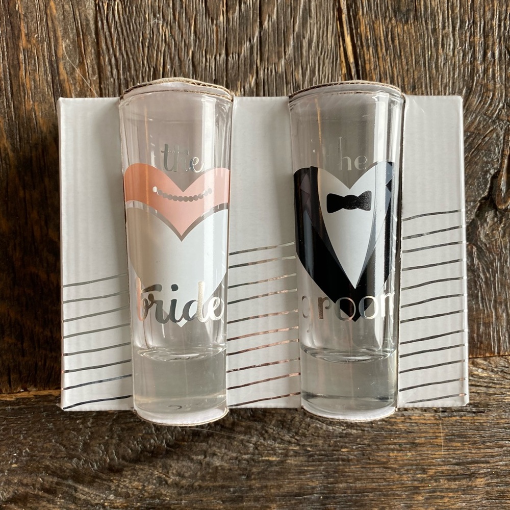 New Bride and Groom shooter glass ! 🤩